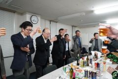 202503sa縮593乾杯